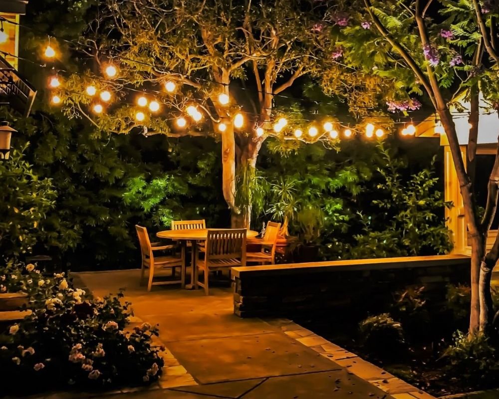Step And Rail Lights — deck and patio lighting nyc